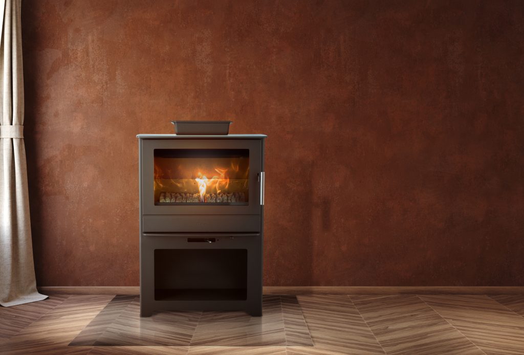 Heta Inspire55 wood-burning stove with hotplate in Cornwall lounge
